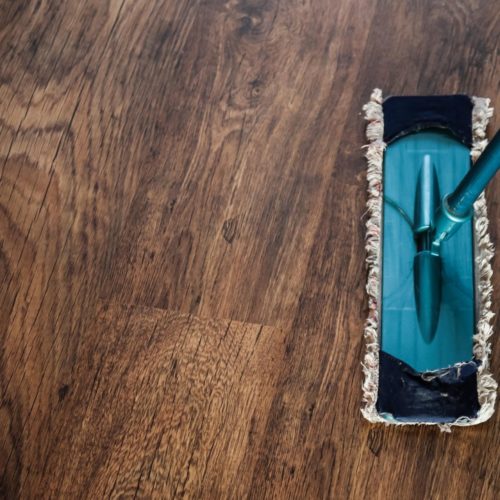 Vivid - Genesis Canada neutral all-purpose cleaner and floor cleaner for hard surfaces. detergent for mops, automatic scrubbers, safe for use will not dull.