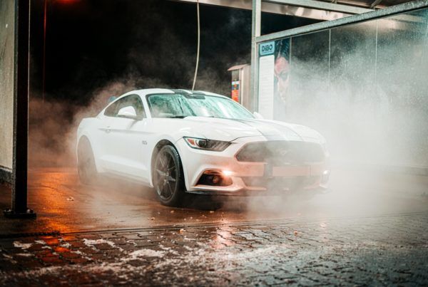 Radiance - Genesis Canada Foaming Carwash Car and Truck Wax Protectant and Drying Aid.