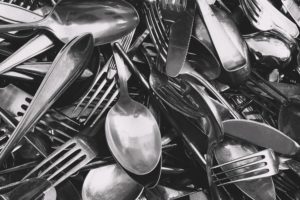 Ultra Pre-Soak - Genesis Canada Presoak and universal cutlery dishware detergent buffer in a concentrated formula for stainless warewash and kitchen