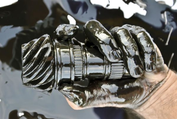 Formula One - Genesis Canada Heavy Duty Degreaser and cleaner for tough grease and grime. Solvent free formula with high tech surfactants to clean oil.