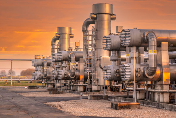 Ultrakool SLH 50-50 - Genesis Canada Premium Heat transfer fluid. Designed for line heaters, gas compression engines, supercharged engines, stationary engines in natural gas production.