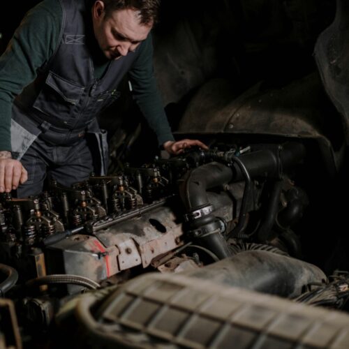Mechanical Workshop & Fleet Maintenance Degreasing Solutions - Looking over a dirty engine bay