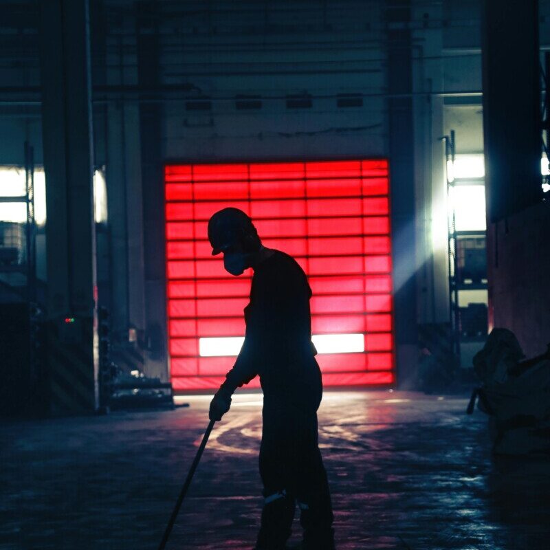 Industrial Manufacturing & Facility Cleaning Solutions - Silhouette Sweeping